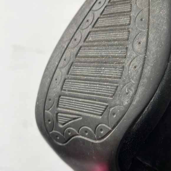 Suede Ankle Booties Made in Italy, Kiss Kiss. - Picture 12 of 14